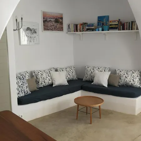 Chora House, By Homes