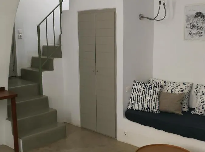 Chora House, By Homes