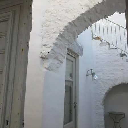 Chora Elegant Traditional House 别墅