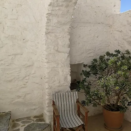 Chora Elegant Traditional House 别墅