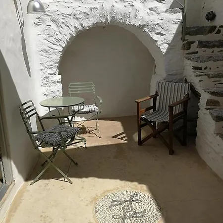 Chora House, By Homes